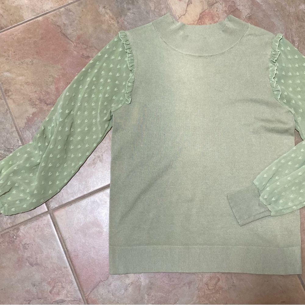 Textured Green Crew Neck Sweater